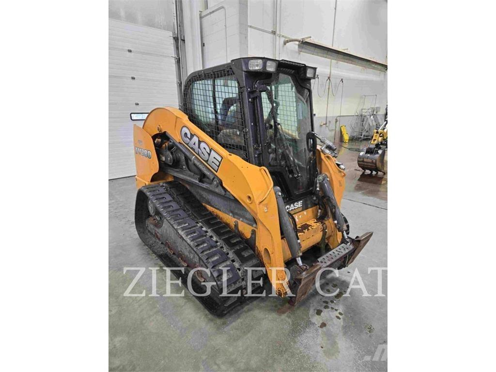 New Holland TV380 Гусеничні вантажники