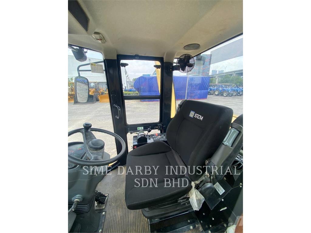 SEM MACHINERY SEM 522 Ущільнювачі грунту