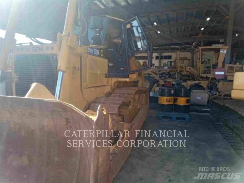 SEM MACHINERY SEM816D Гусеничні бульдозери