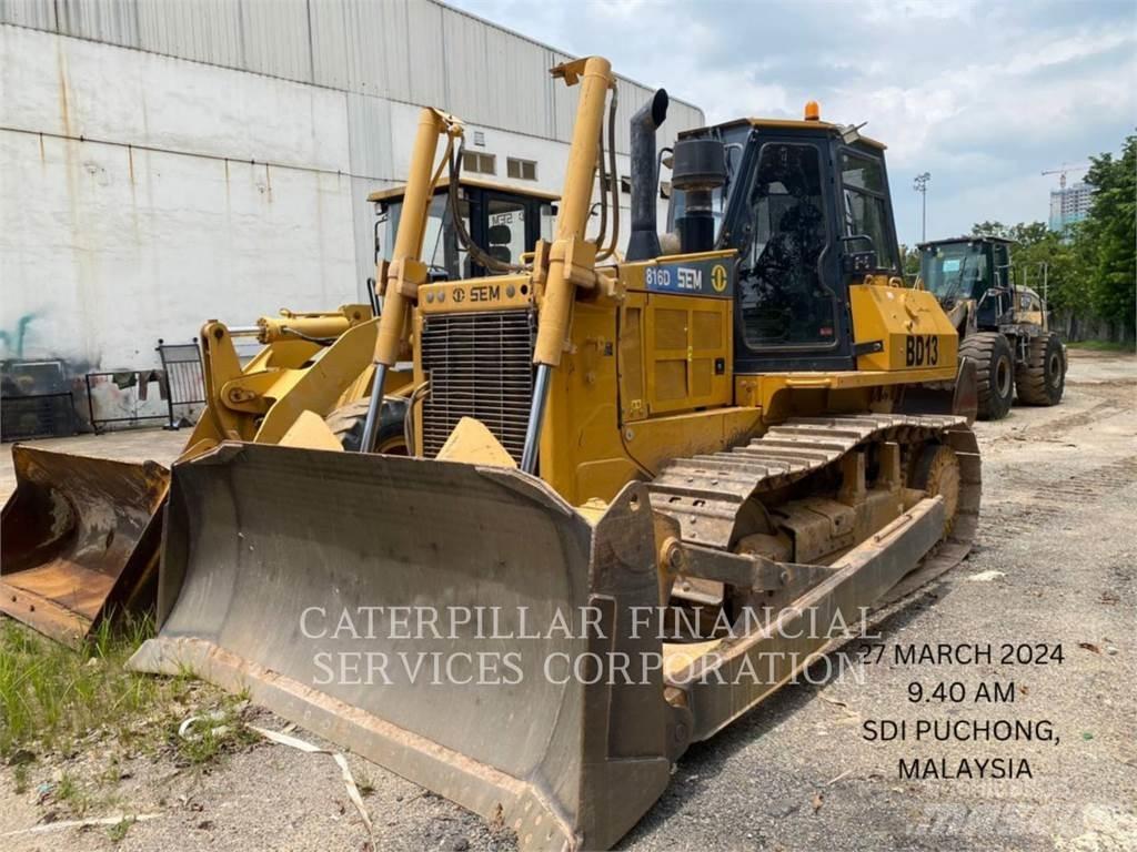 SEM MACHINERY SEM816D Гусеничні бульдозери