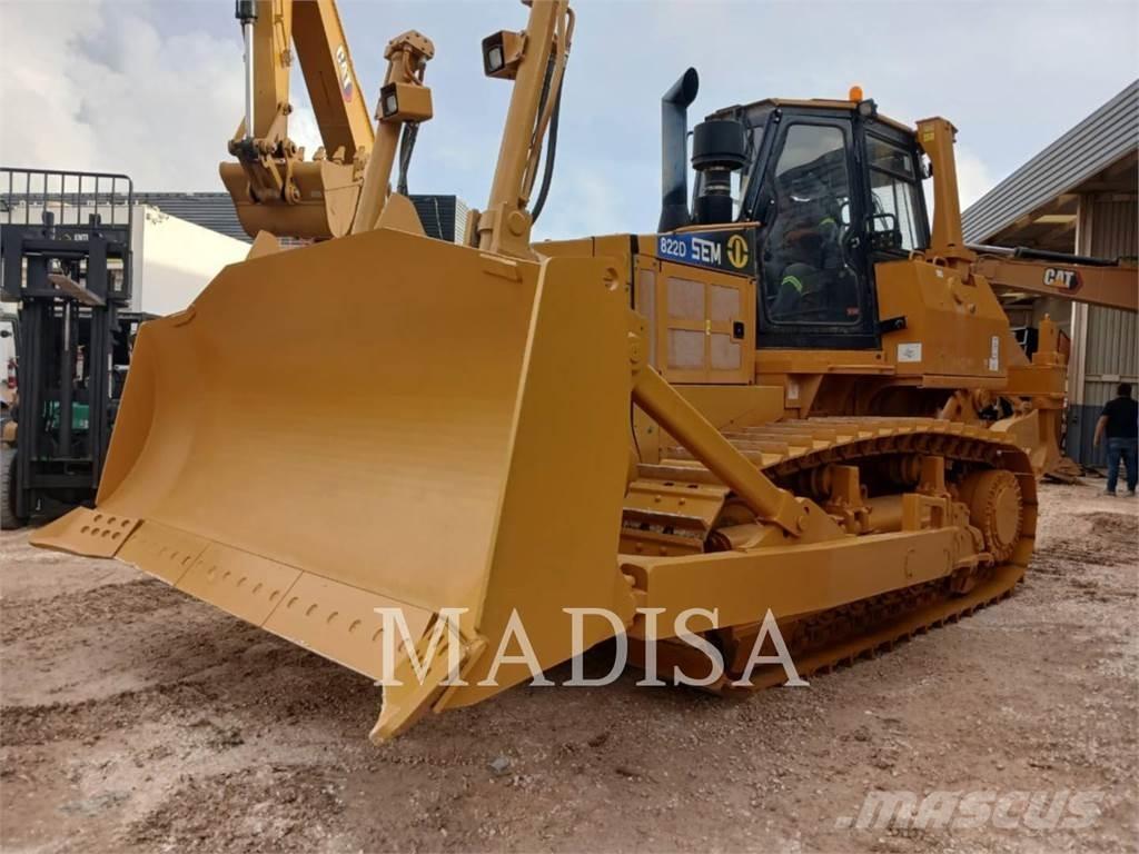 SEM MACHINERY SEM822D Гусеничні бульдозери