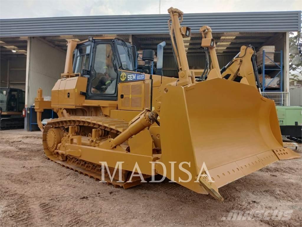 SEM MACHINERY SEM822D Гусеничні бульдозери