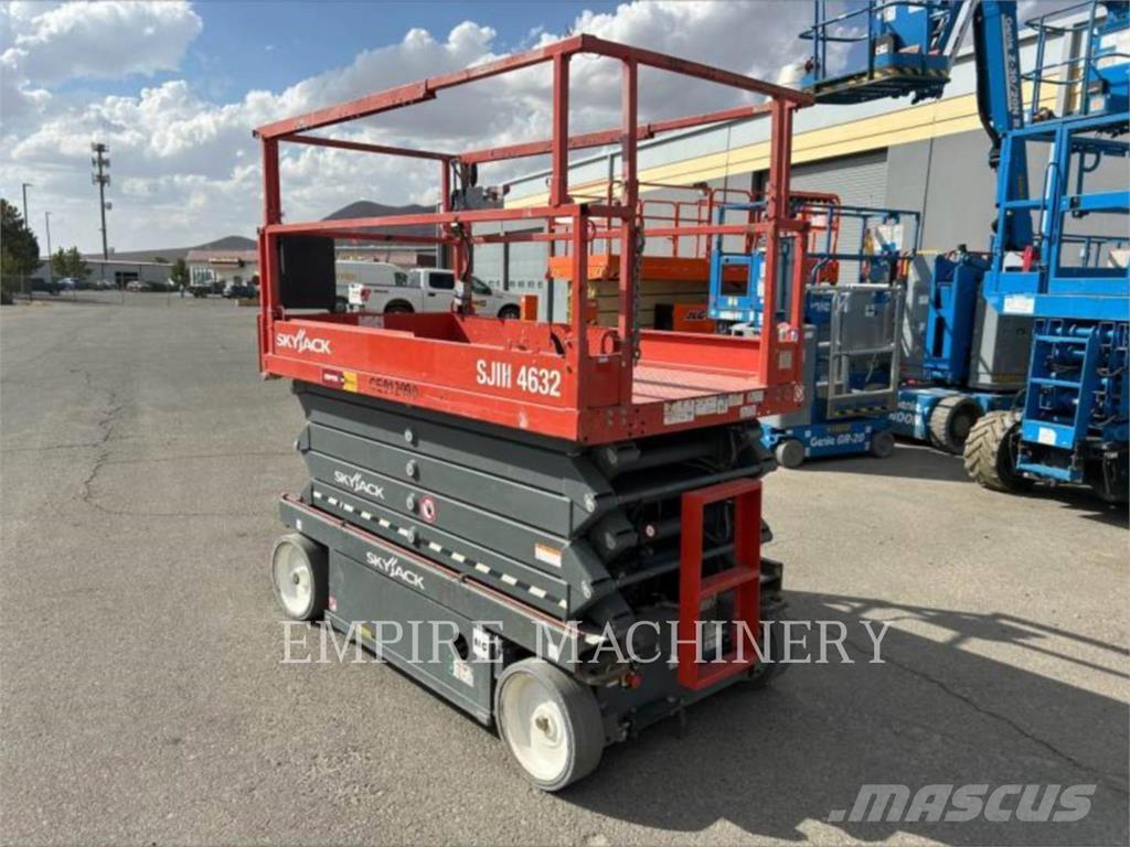 Skyjack 4632 Колінчаті підйомники