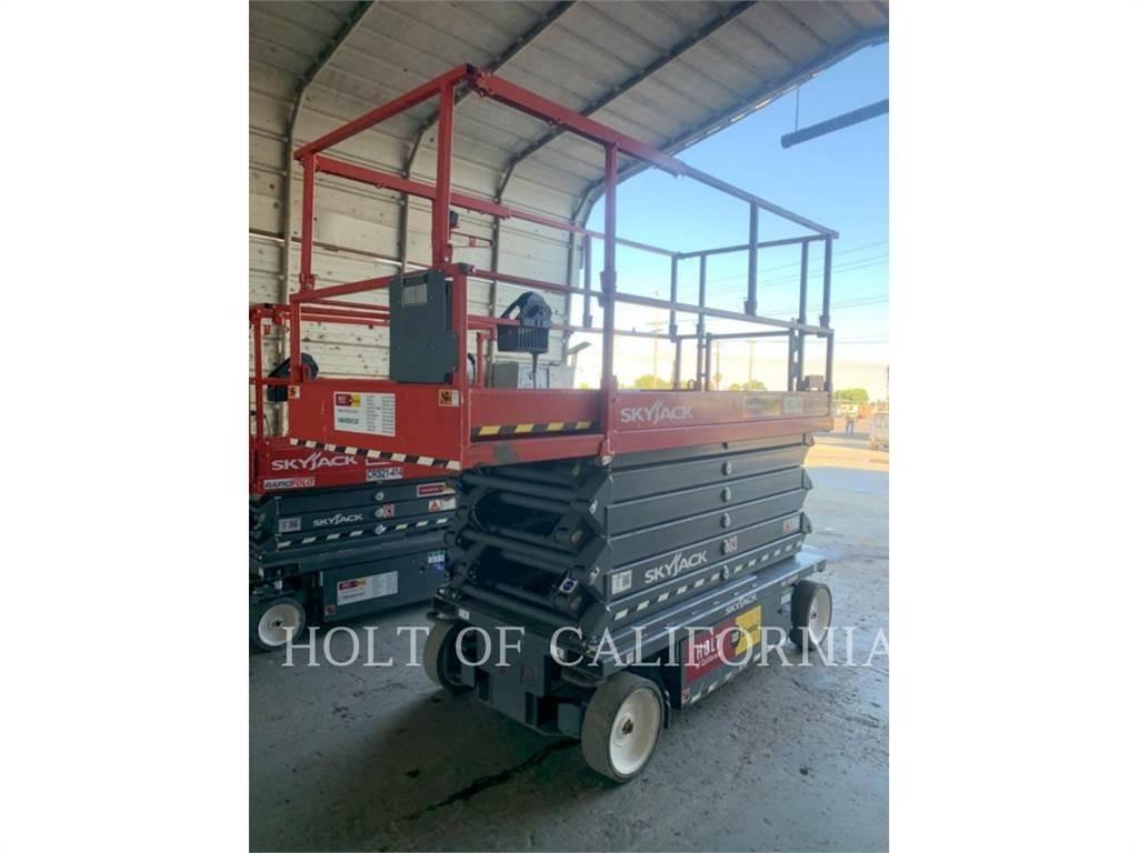 Skyjack SCISSOR40E Підйомники-ножиці