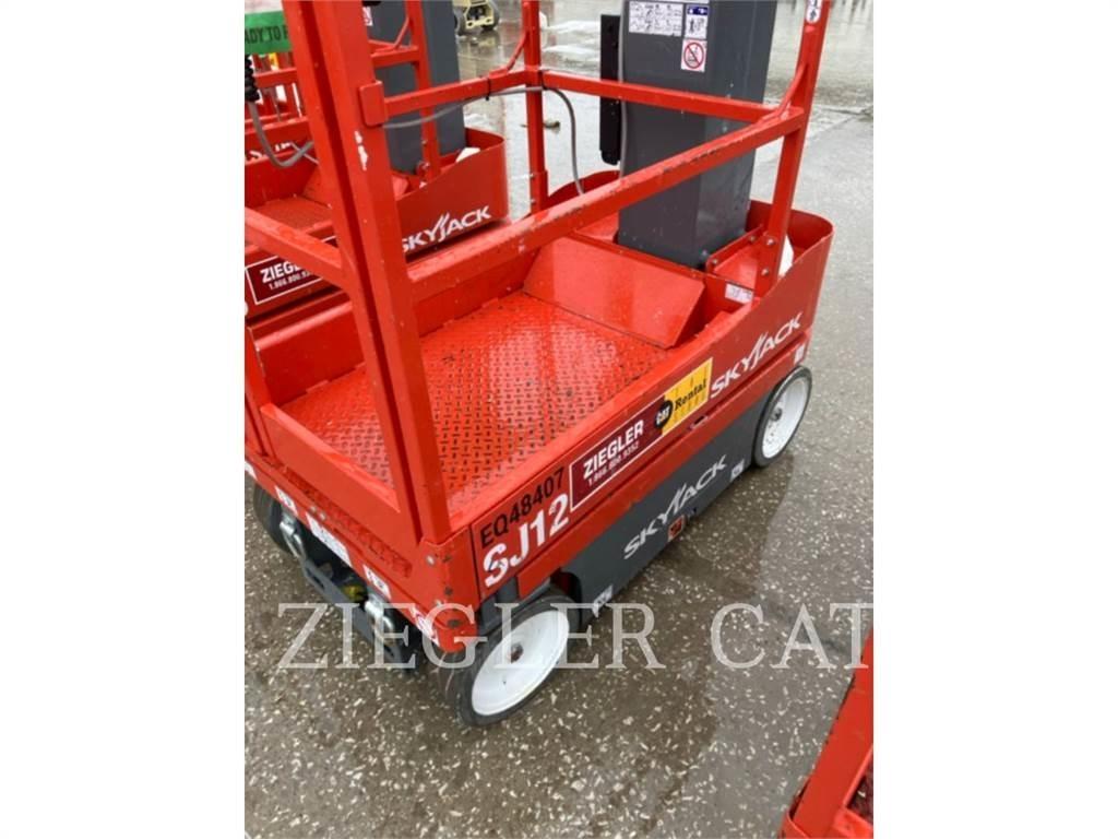Skyjack SJ12 Підйомники-ножиці