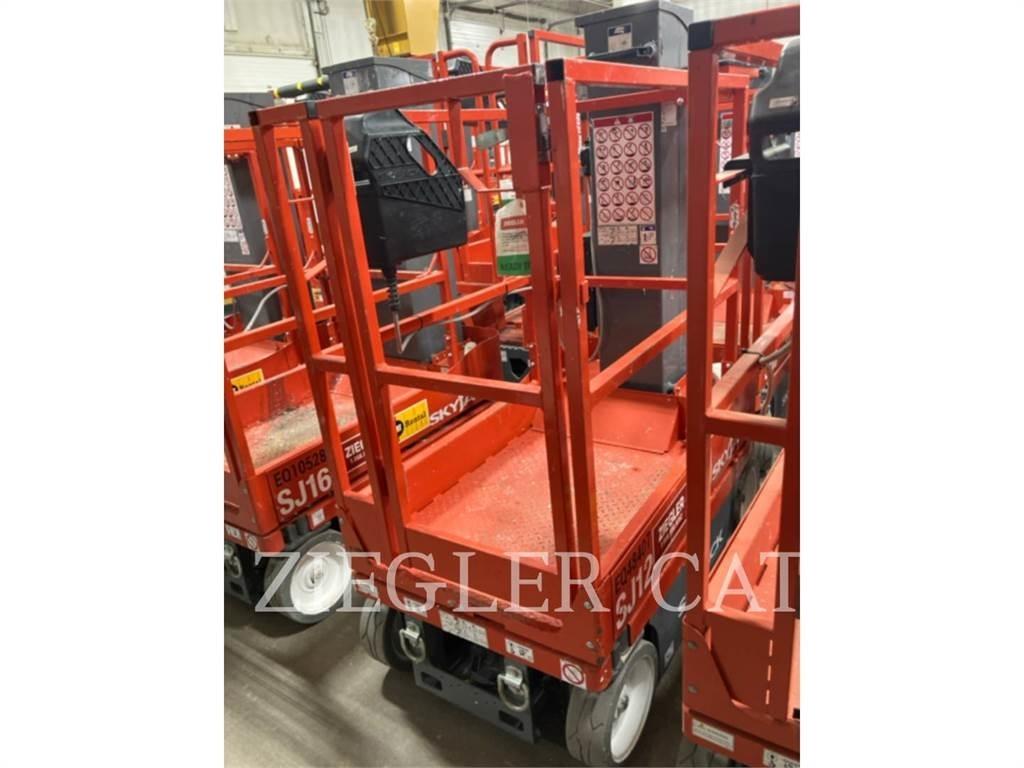 Skyjack SJ12 Підйомники-ножиці