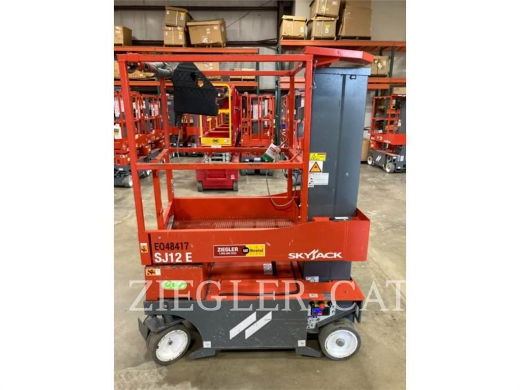Skyjack SJ12 Підйомники-ножиці