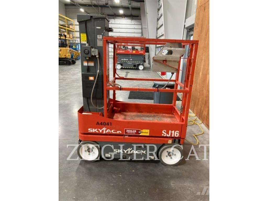 Skyjack SJ16 Підйомники-ножиці