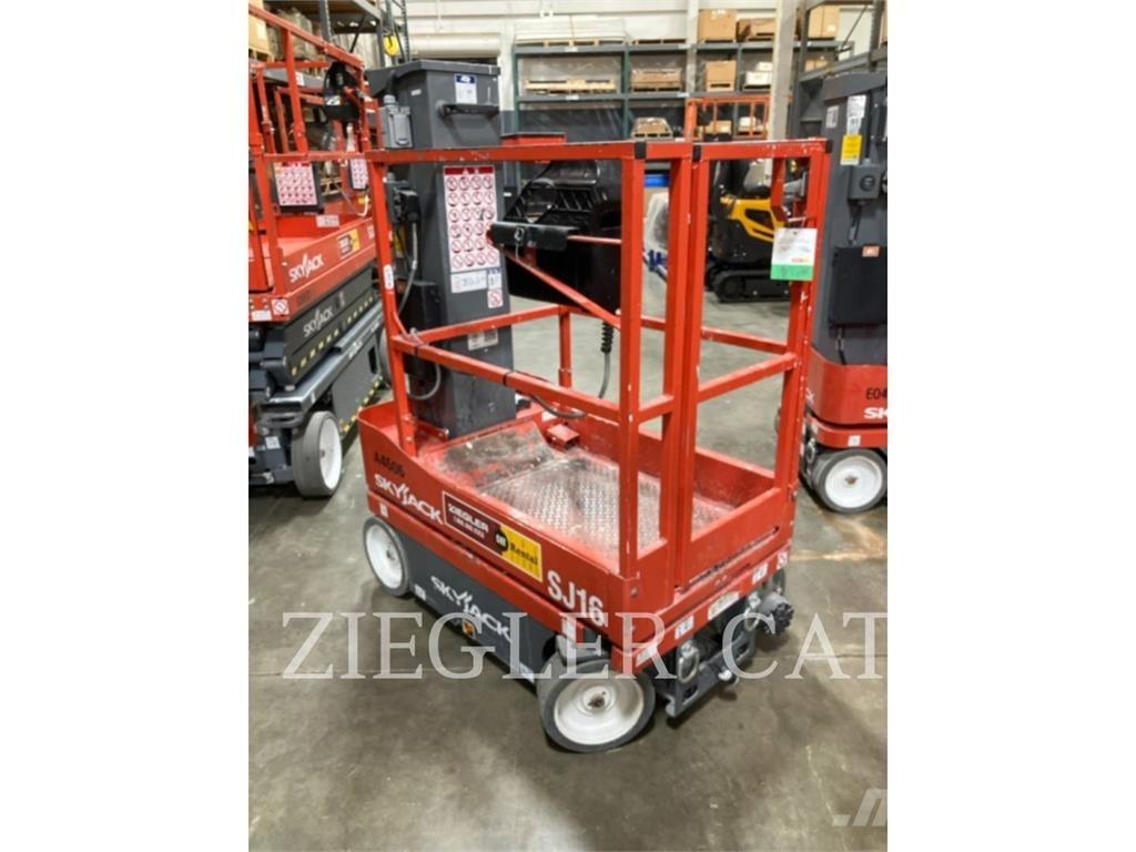 Skyjack SJ16 Підйомники-ножиці