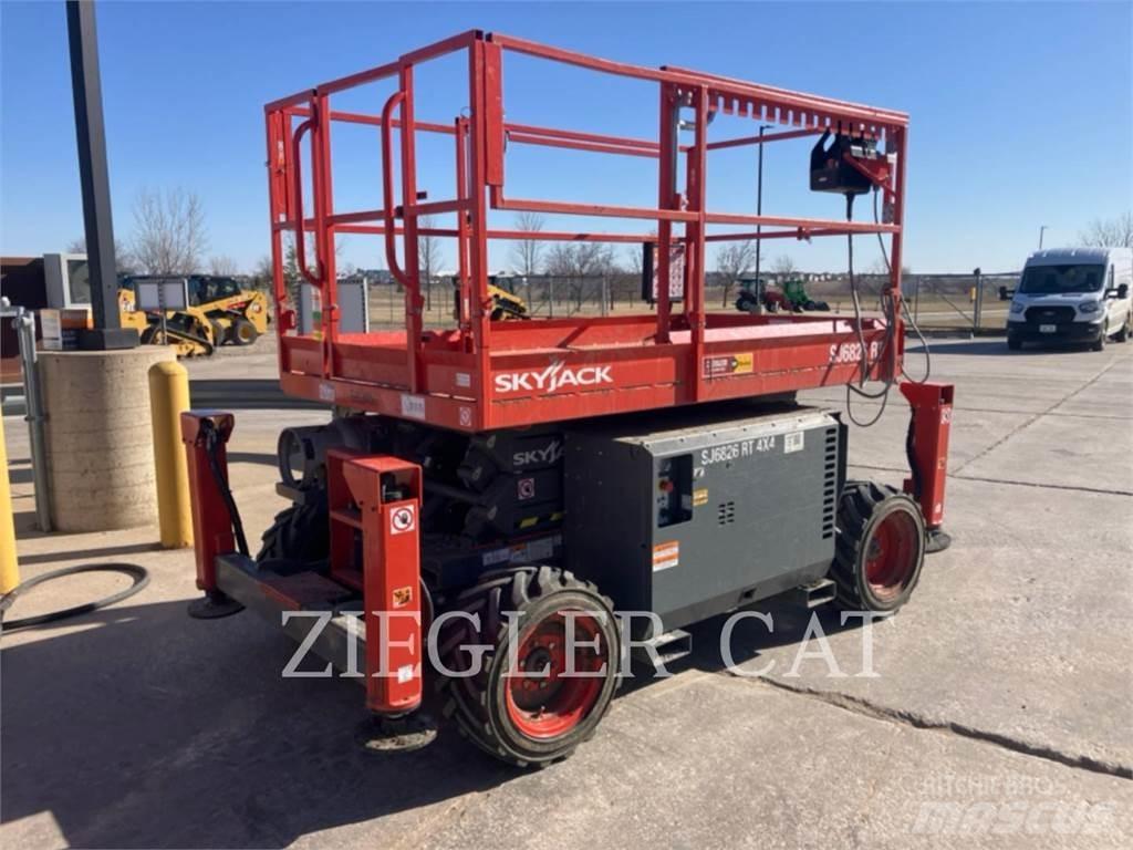 Skyjack SJ6826RT Підйомники-ножиці