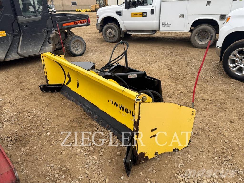 SnowWolf QP102 Снігомітли