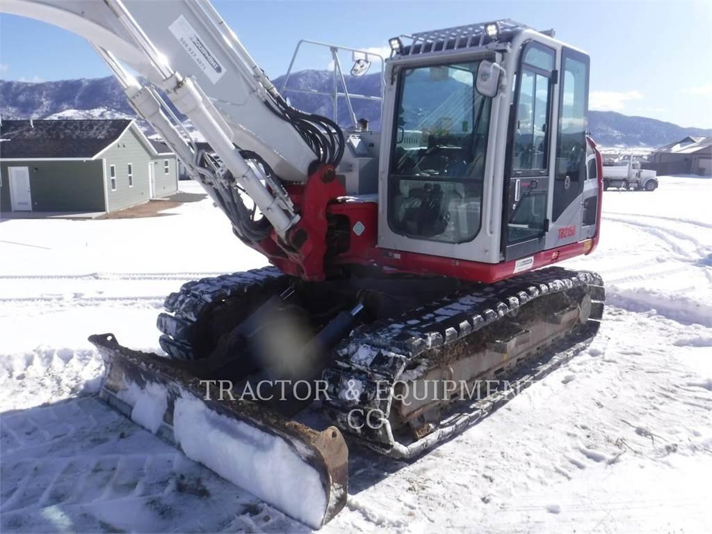 Takeuchi TB2150 Гусеничні екскаватори
