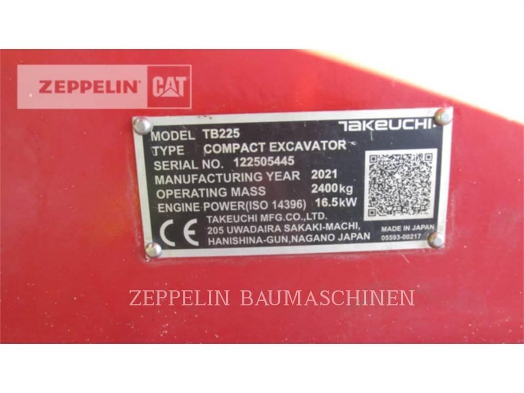 Takeuchi TB225 Гусеничні екскаватори