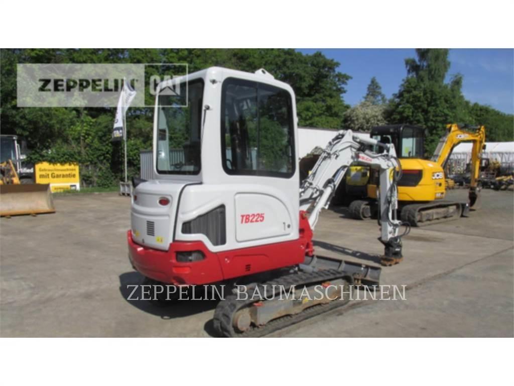 Takeuchi TB225 Гусеничні екскаватори