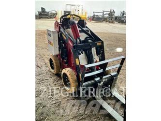 Toro E-DINGO 500 Міні-навантажувачі