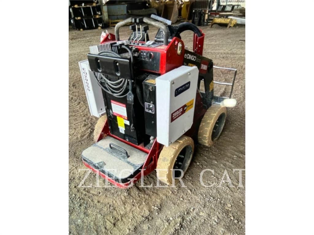 Toro E-DINGO 500 Міні-навантажувачі