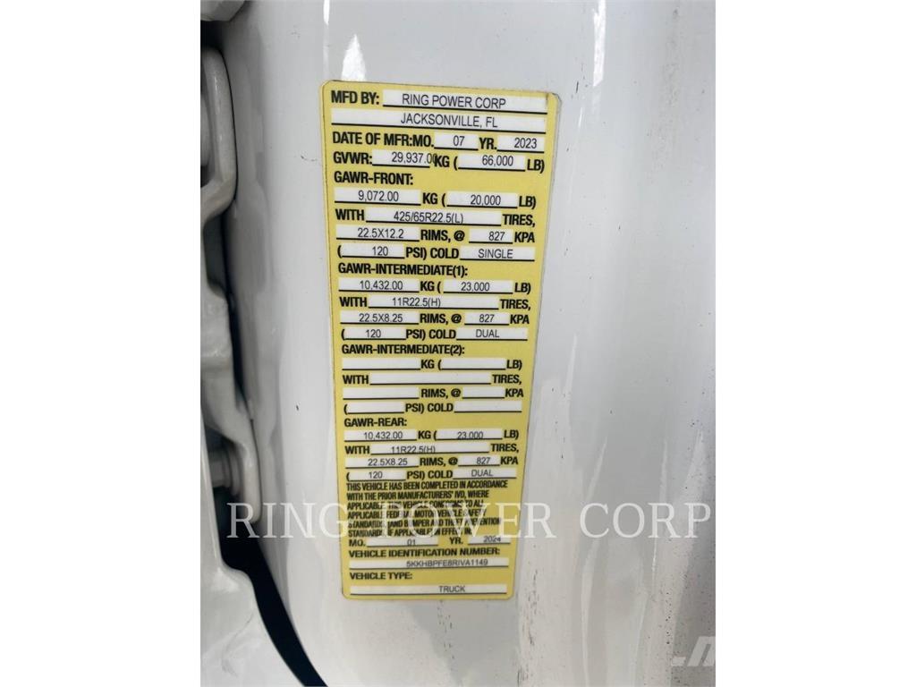 United WT5000 Вантажівки-цистерни