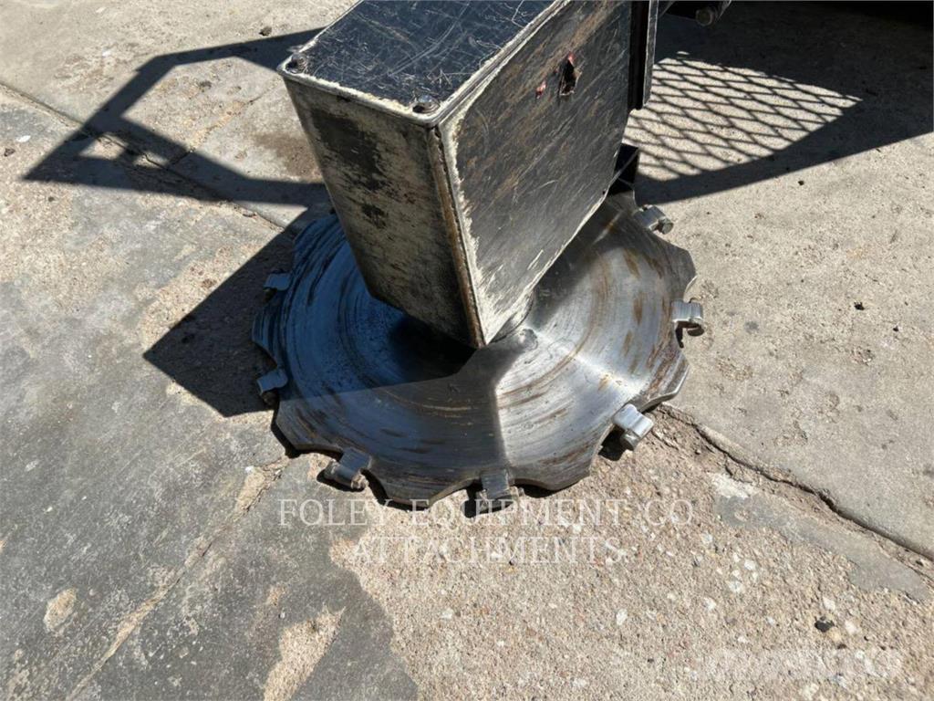 Vail TSASS30VHF Міні-навантажувачі