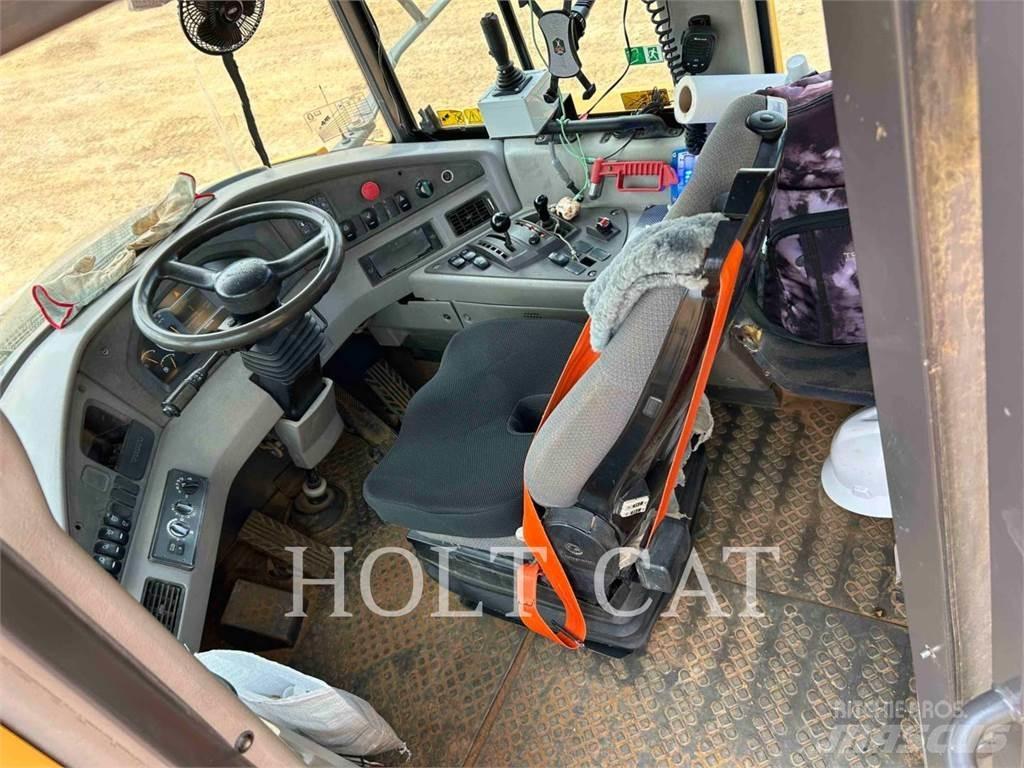 Volvo A45 Зчленовані самоскиди