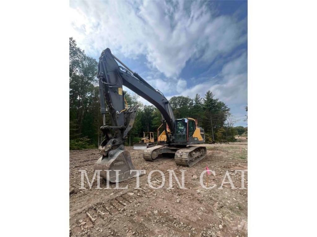 Volvo EC300E Гусеничні екскаватори