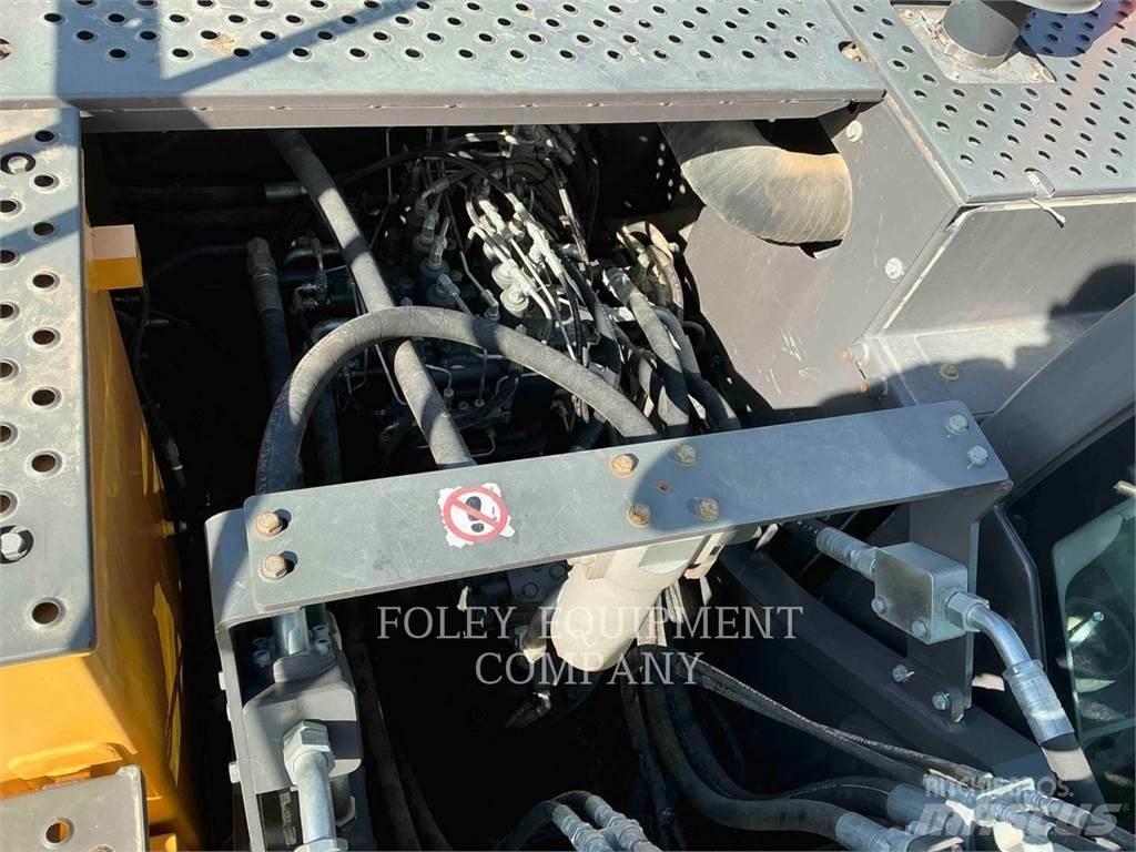 Volvo EC300EL Гусеничні екскаватори