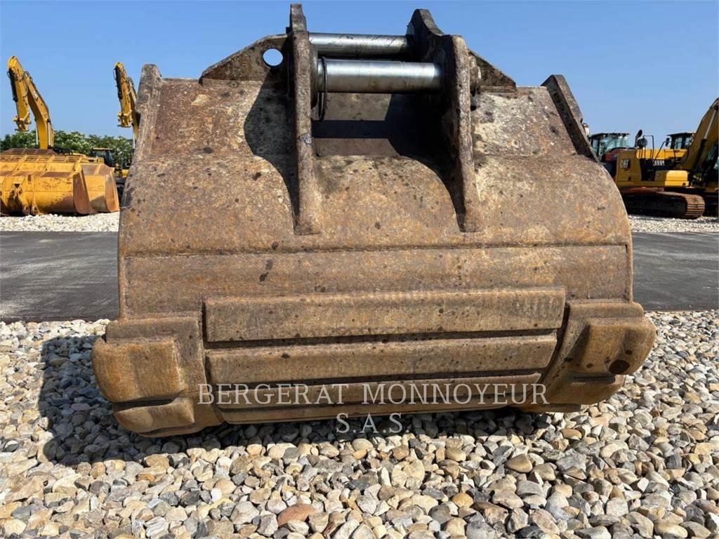 Volvo EC700 CL Гусеничні екскаватори