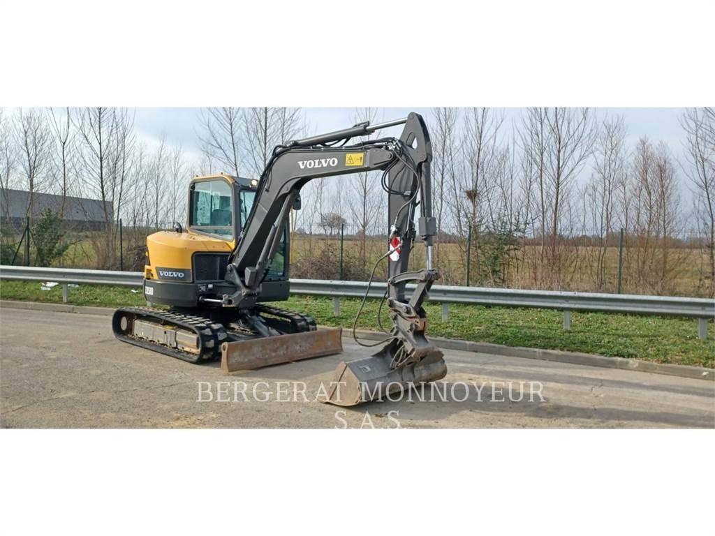 Volvo ECR58D Гусеничні екскаватори