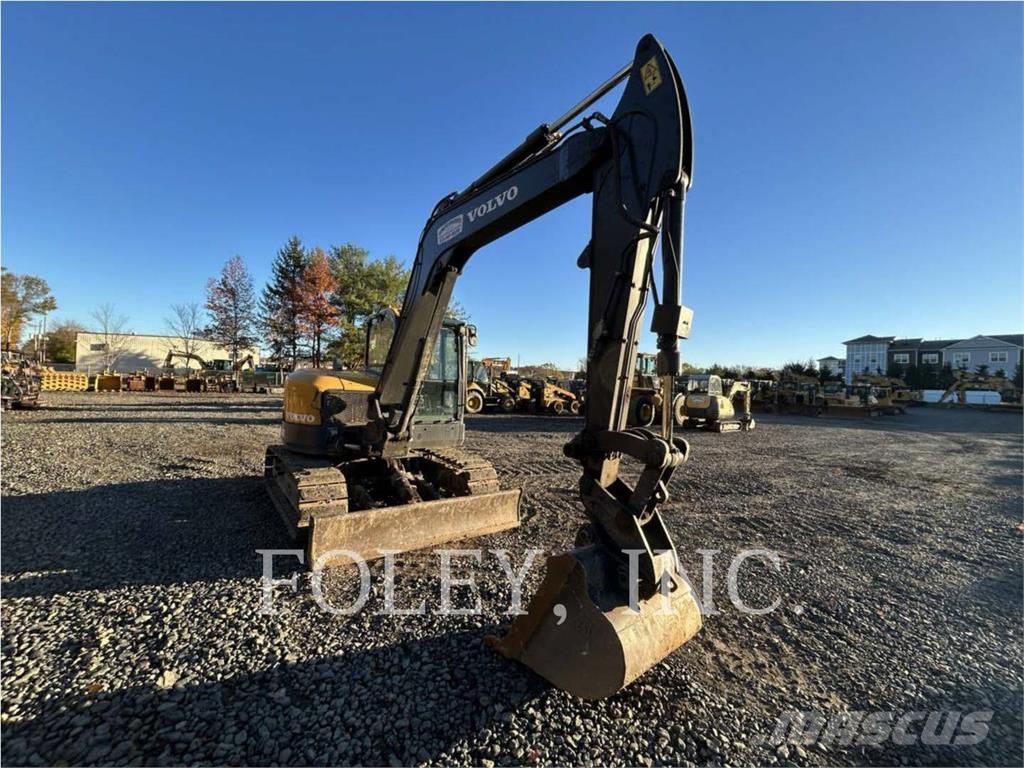 Volvo ECR88D Гусеничні екскаватори