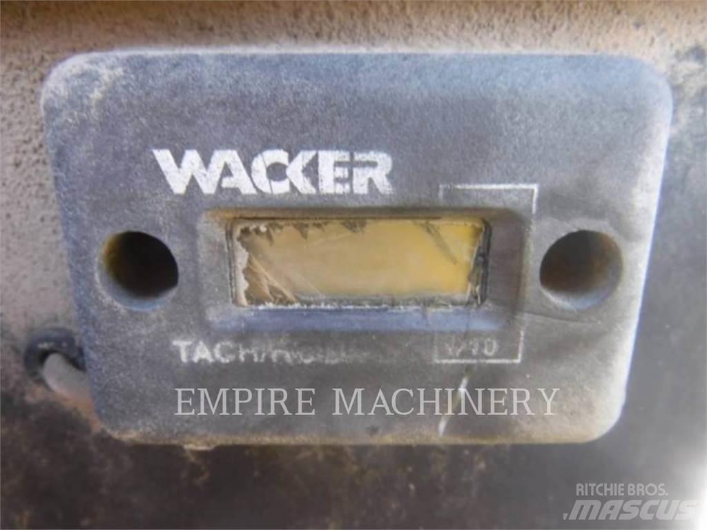 Wacker RD11A Котки тротуарні