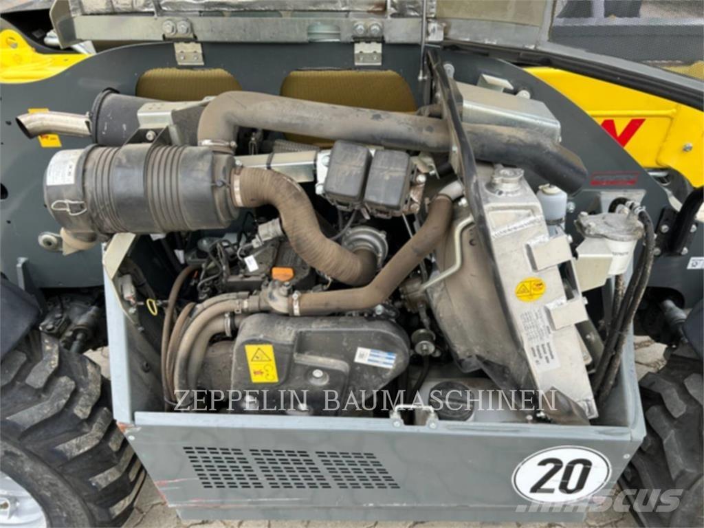Wacker TH412 Телескопічні навантажувачі