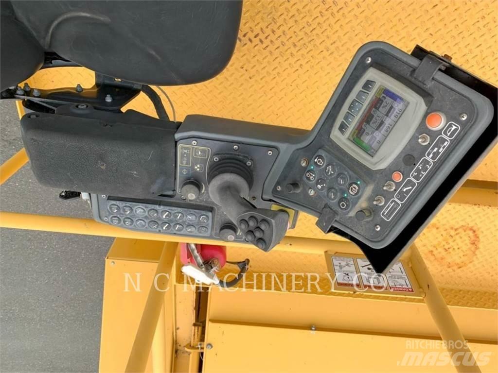 Weiler E1250B Асфальтовкладачі