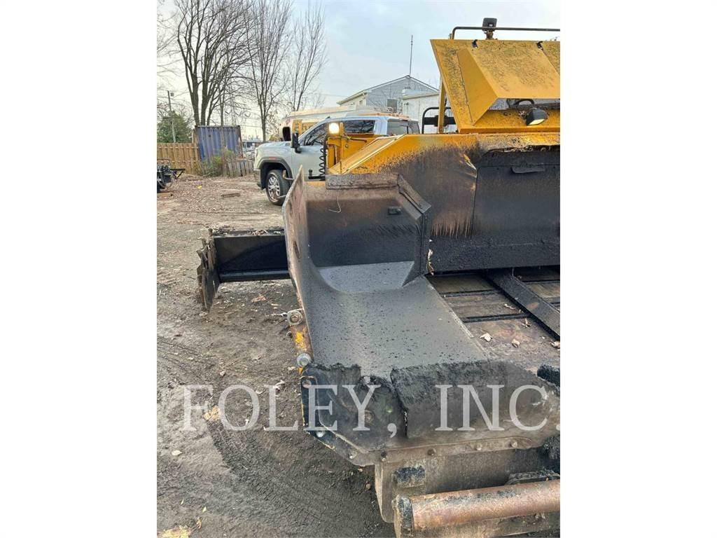 Weiler P385A Асфальтовкладачі