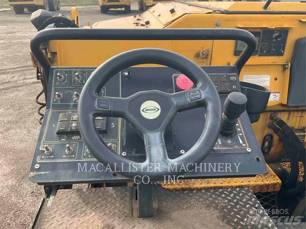 Weiler P385B Асфальтовкладачі