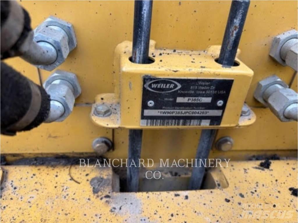 Weiler P385C Асфальтовкладачі