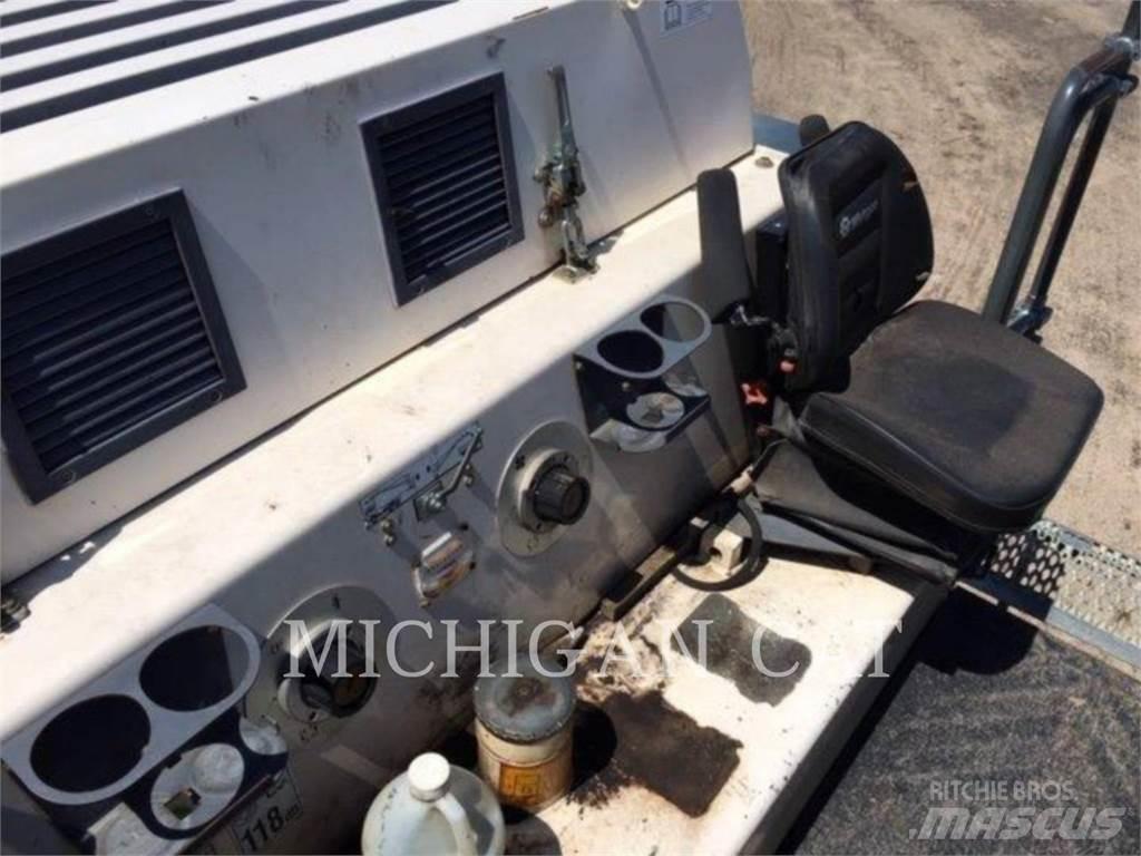 Wirtgen W2100 Холодні дорожні фрези