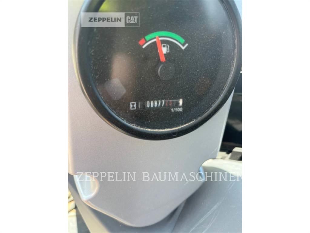 Yanmar SV15 Гусеничні екскаватори