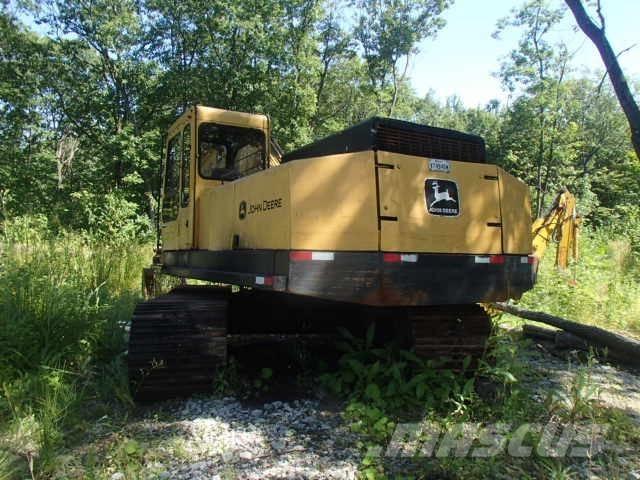 John Deere 690 DLC Гусеничні екскаватори