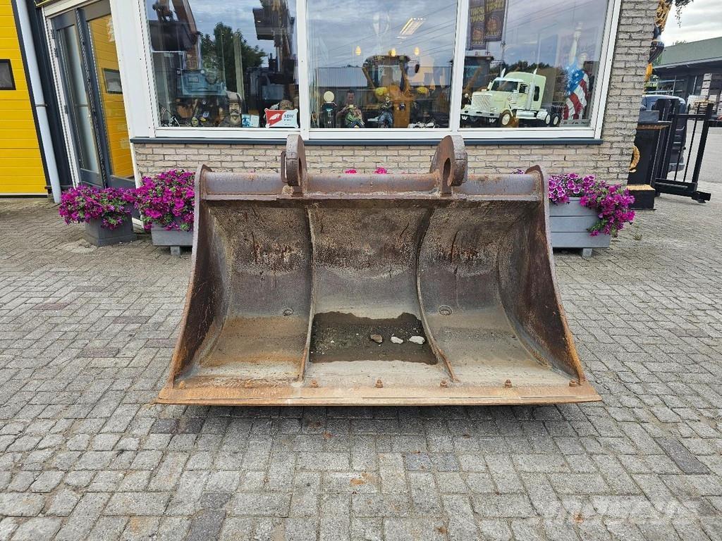  Onbekend Slotenbak Ковші