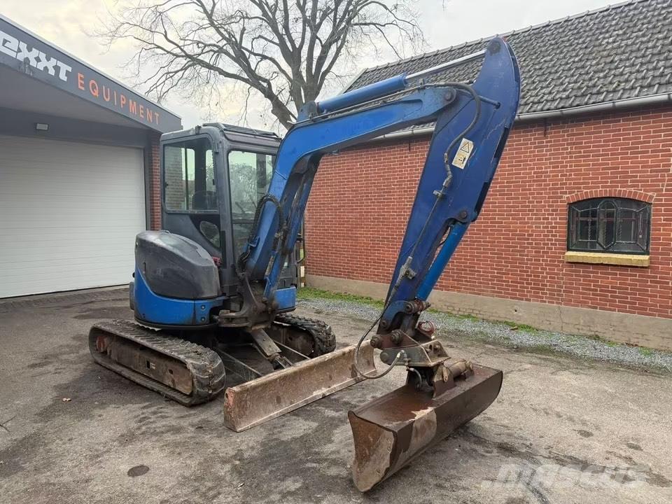 Hitachi ZX 35 U-2 Міні-екскаватори < 7т