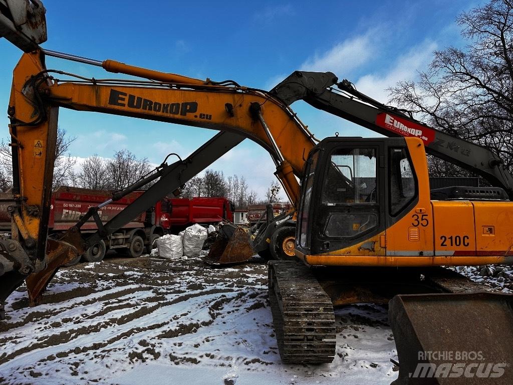 Sany pc210 Гусеничні екскаватори