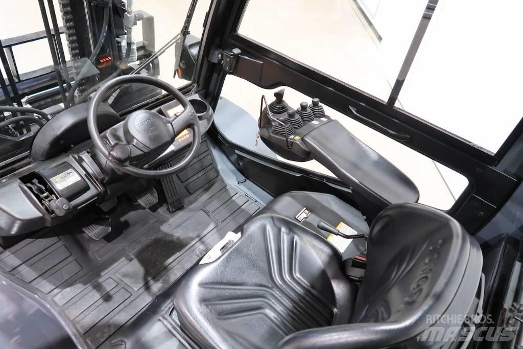 Toyota 40-8FD60N Дизельні навантажувачі