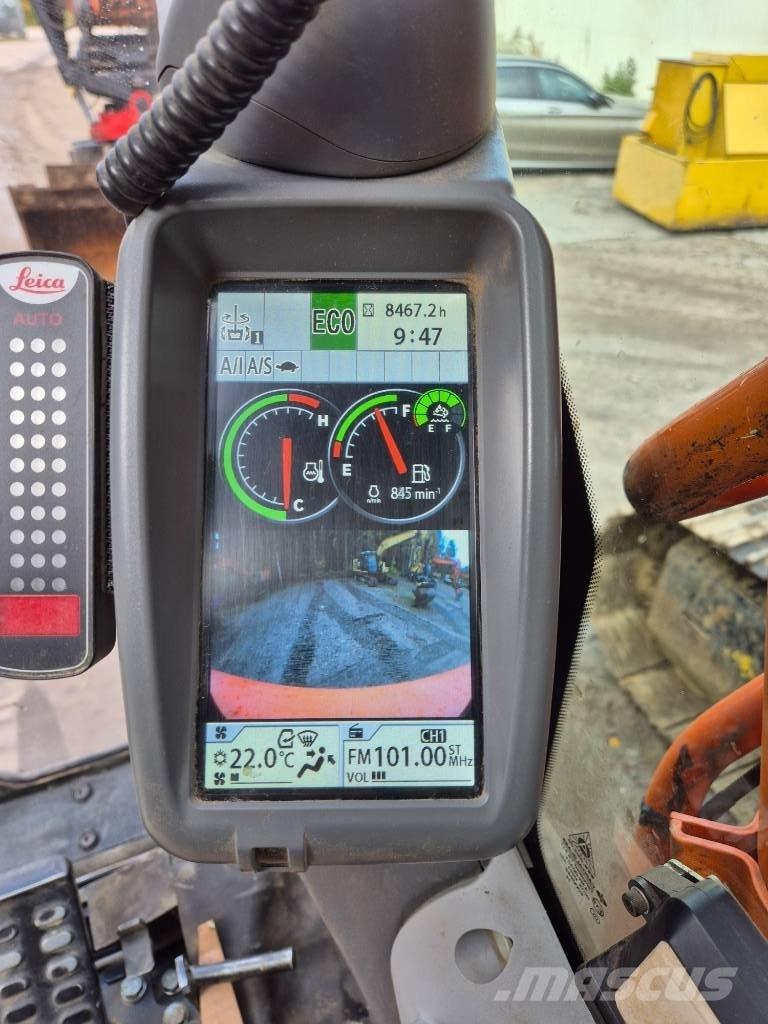 Hitachi ZX 300 LC-6 Гусеничні екскаватори