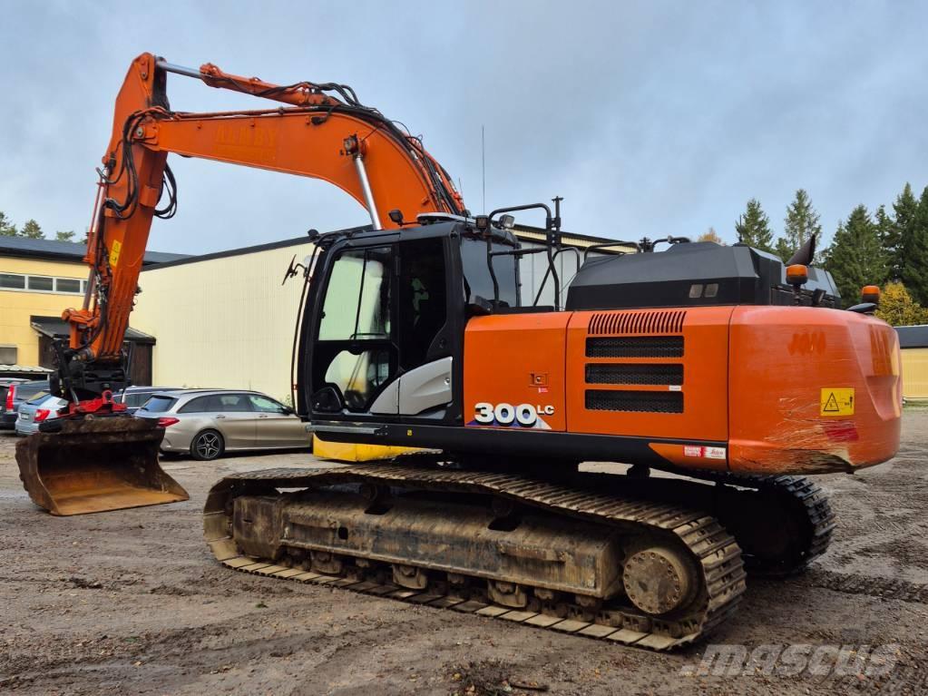 Hitachi ZX 300 LC-6 Гусеничні екскаватори