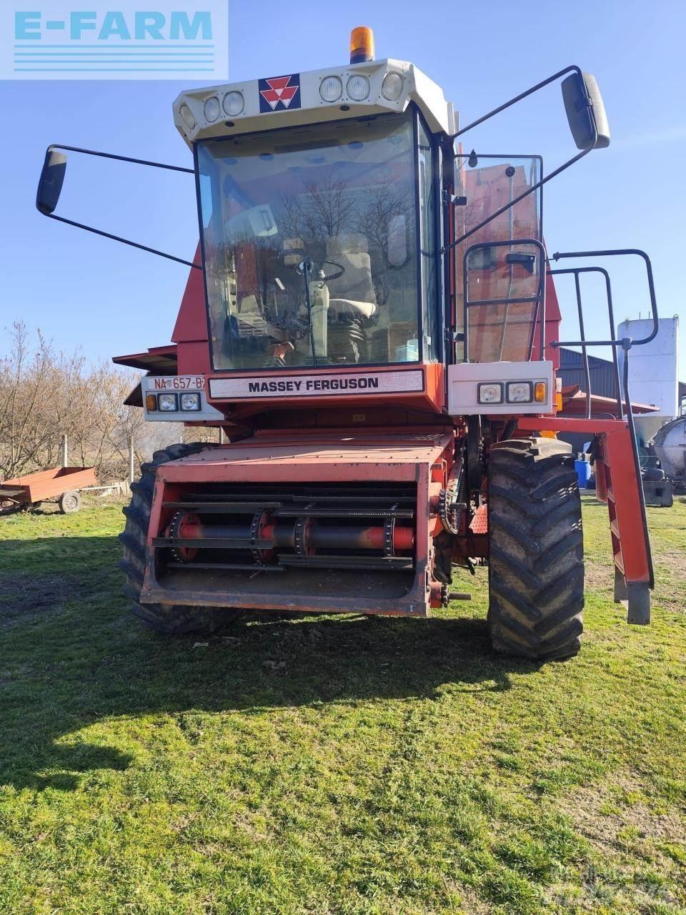 Massey Ferguson 38 Зернозбиральні комбайни