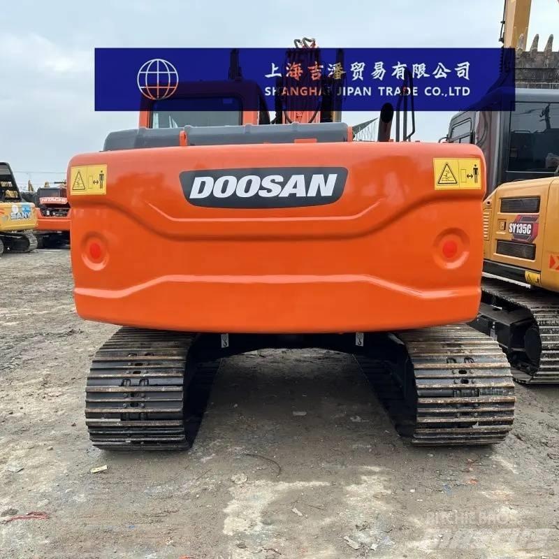 Doosan DX 150 Середні екскаватори 7т. - 12т.