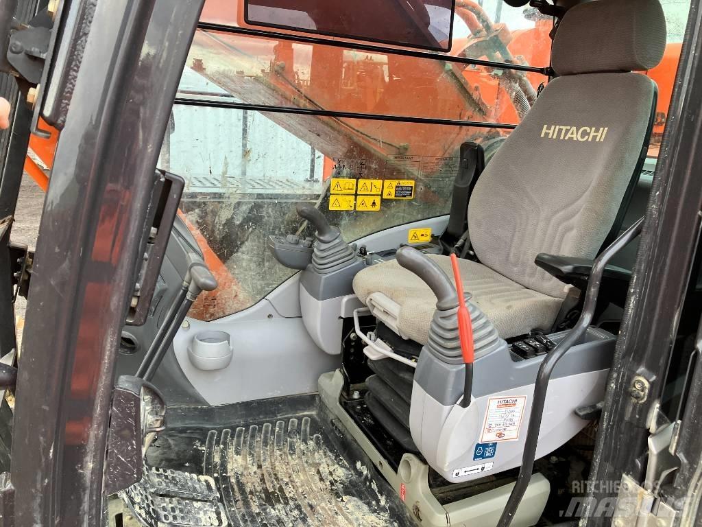 Hitachi ZX670LCH-5B Гусеничні екскаватори