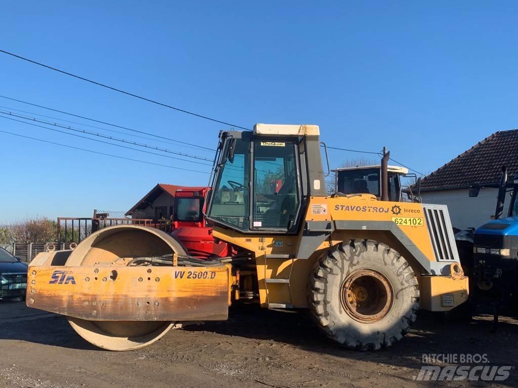 Stavostroj VV 2500D Грунтові котки