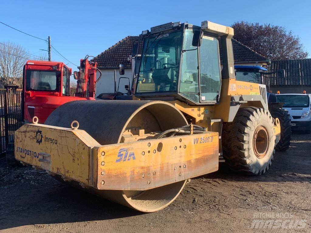 Stavostroj VV 2500D Грунтові котки