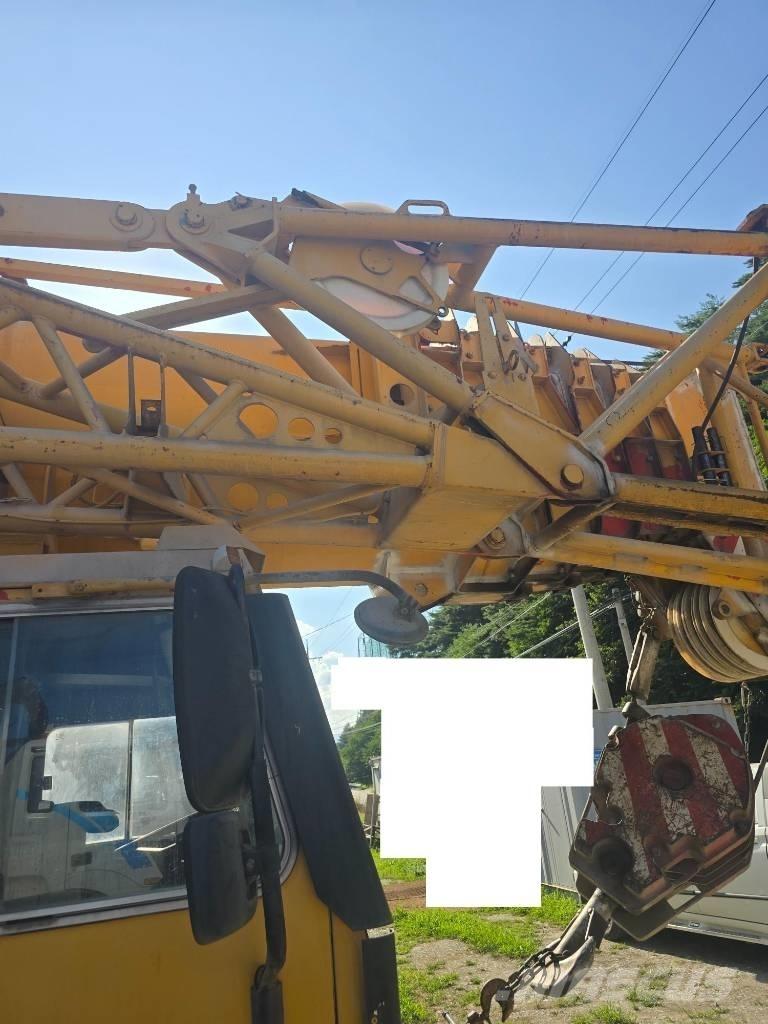 Liebherr LTM 1090 автокрани