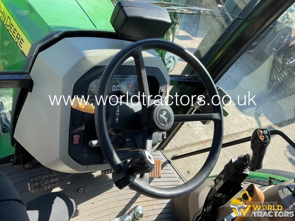 John Deere 5100 M Трактори